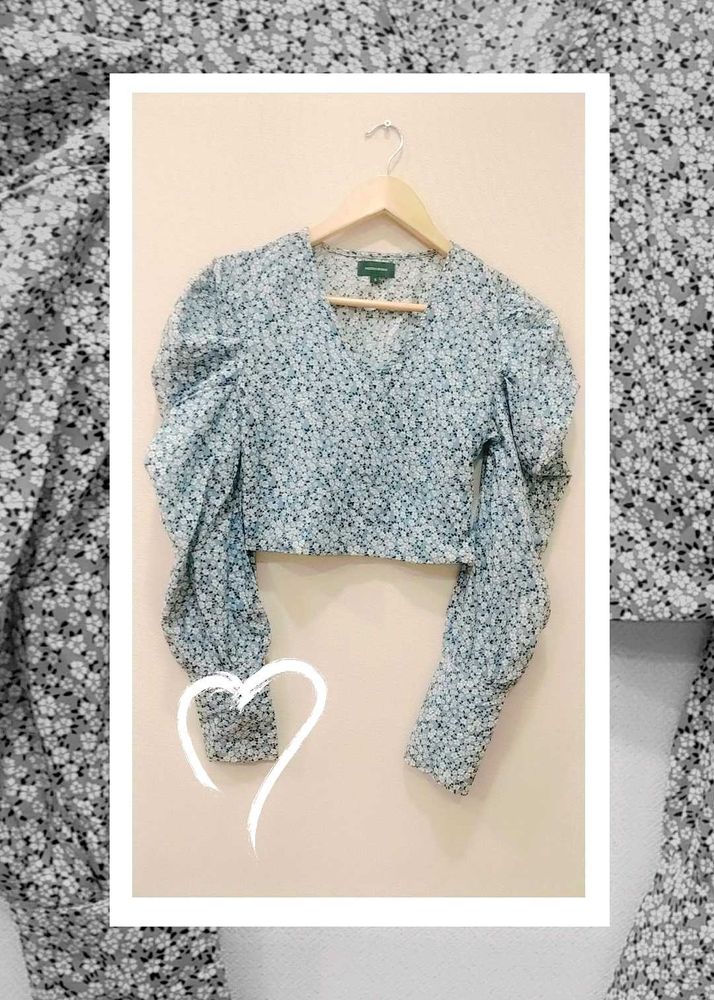 BLUE WRAP TOP
