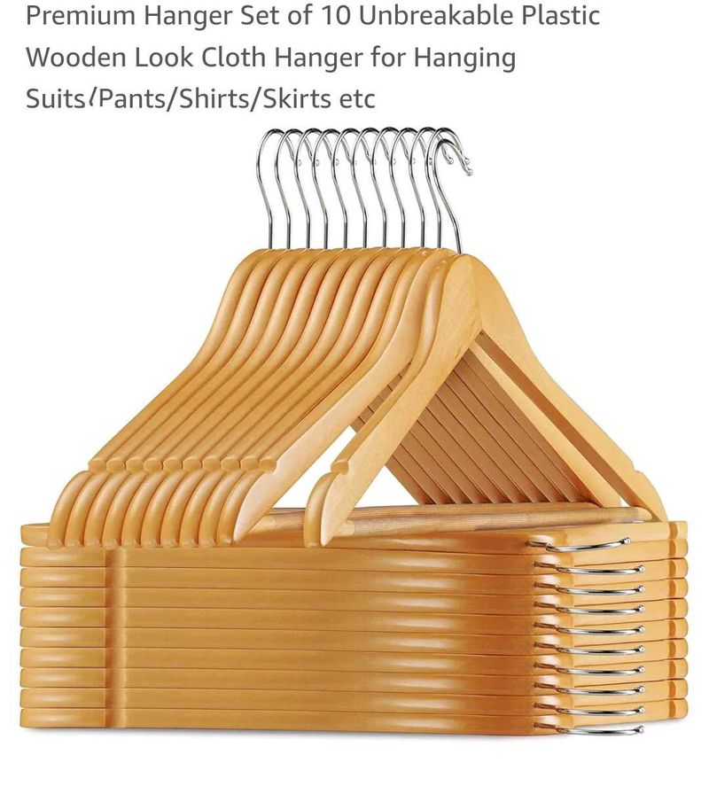 UNBREAKABLE PREMIUM QUALITY PLASTIC HANGER SET
