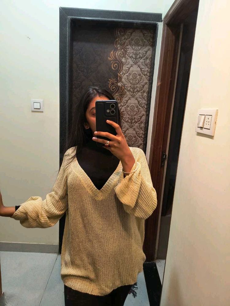 Stylish Belly Slevesss V Neck Top