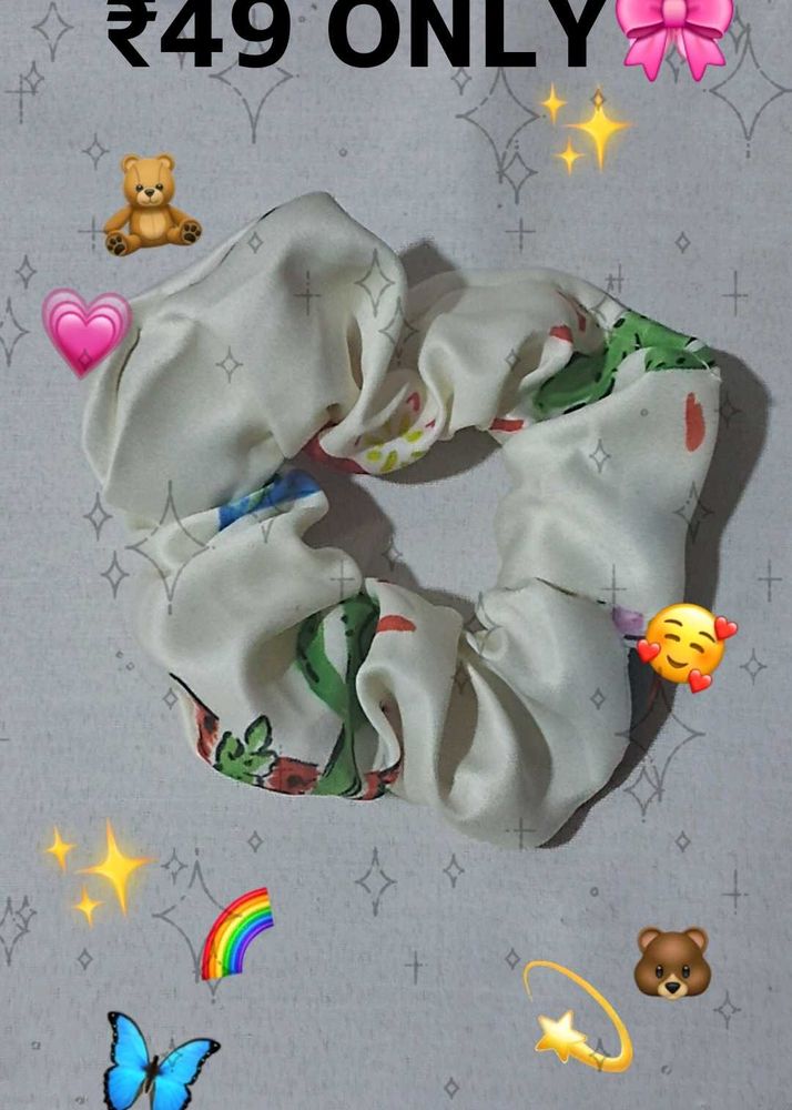 Combo Of 2 Cute Scrunchies(LAST PRICE 80 FOR BOTH)