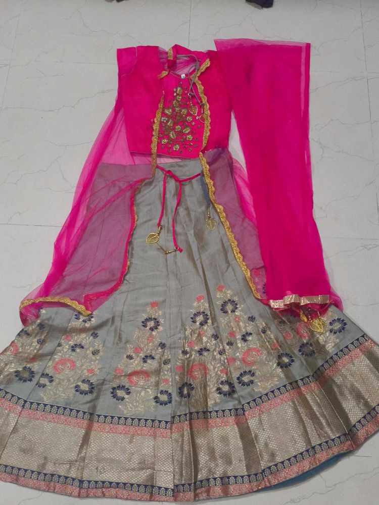 Girls Lehenga Choli