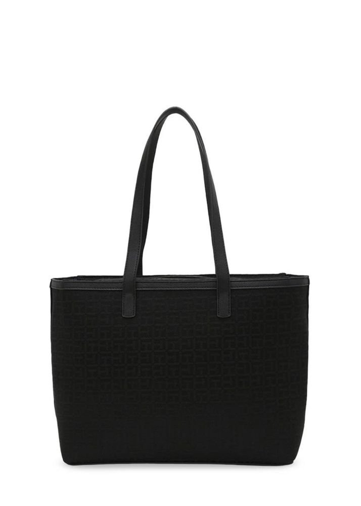 TH BRAND NEW HAND BAG