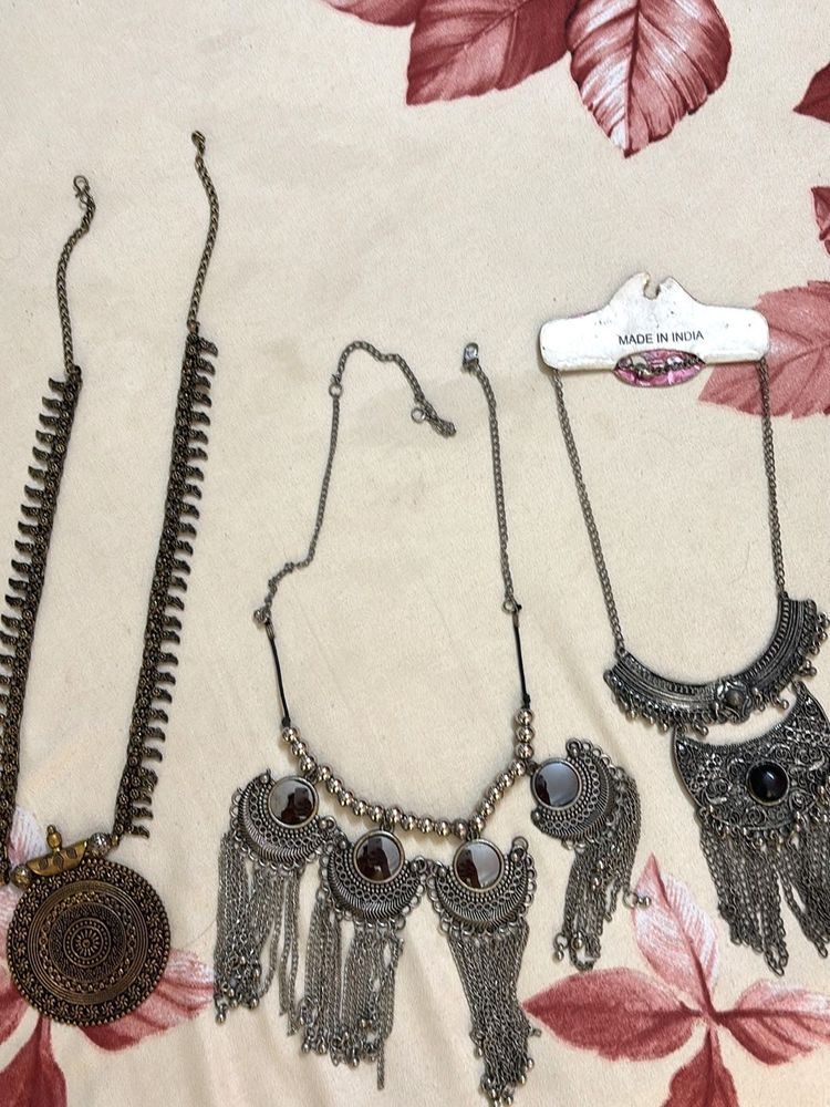 Necklace Set