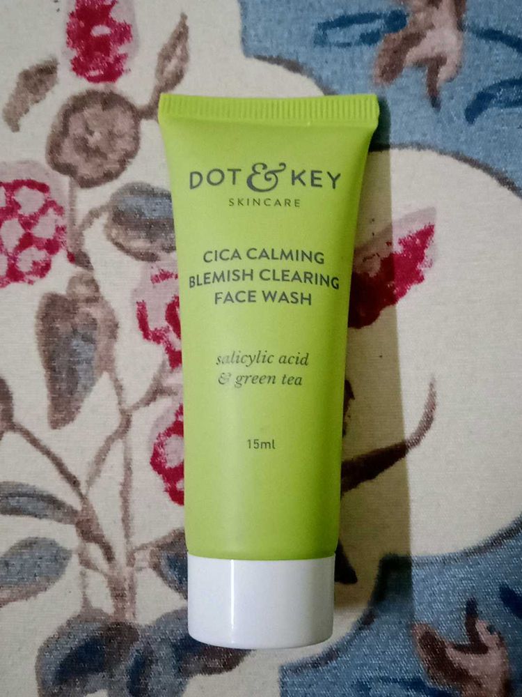 Dot And Key Facewash