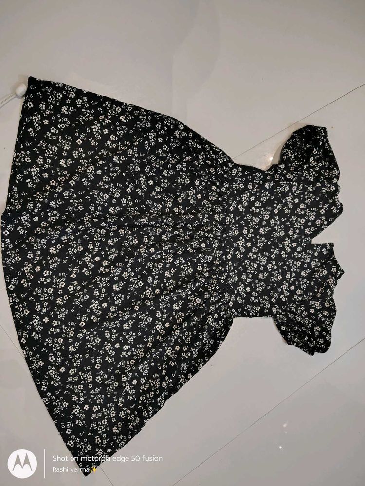 Black Floral Puff Sleeve Dress For Girls (11-12)