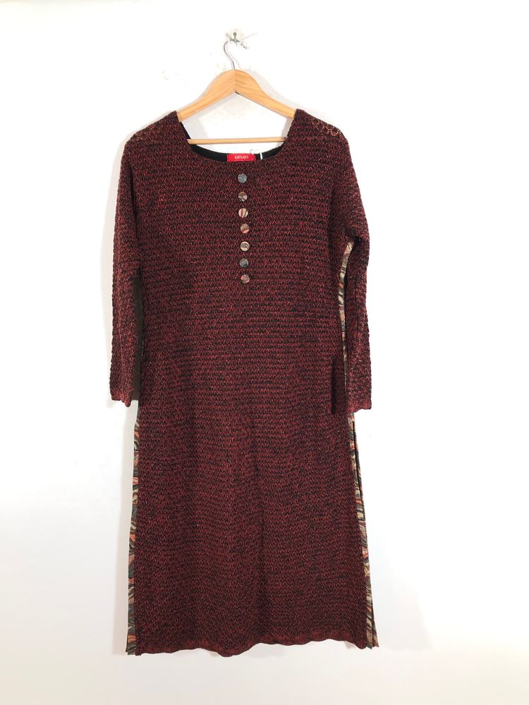 Red&amp;Black Knitted Kurta(Women’s)