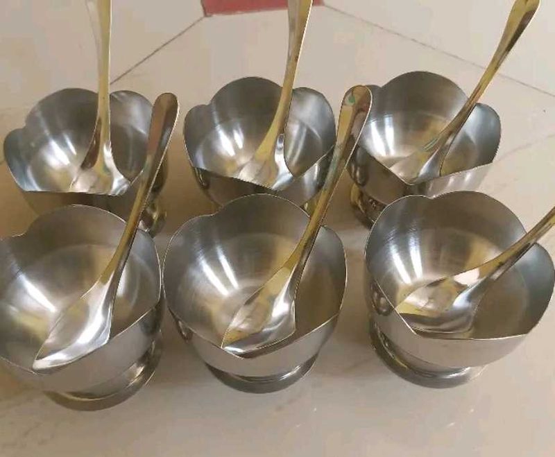 Stainless Steel Cut Design Dessert Cups and Servin
