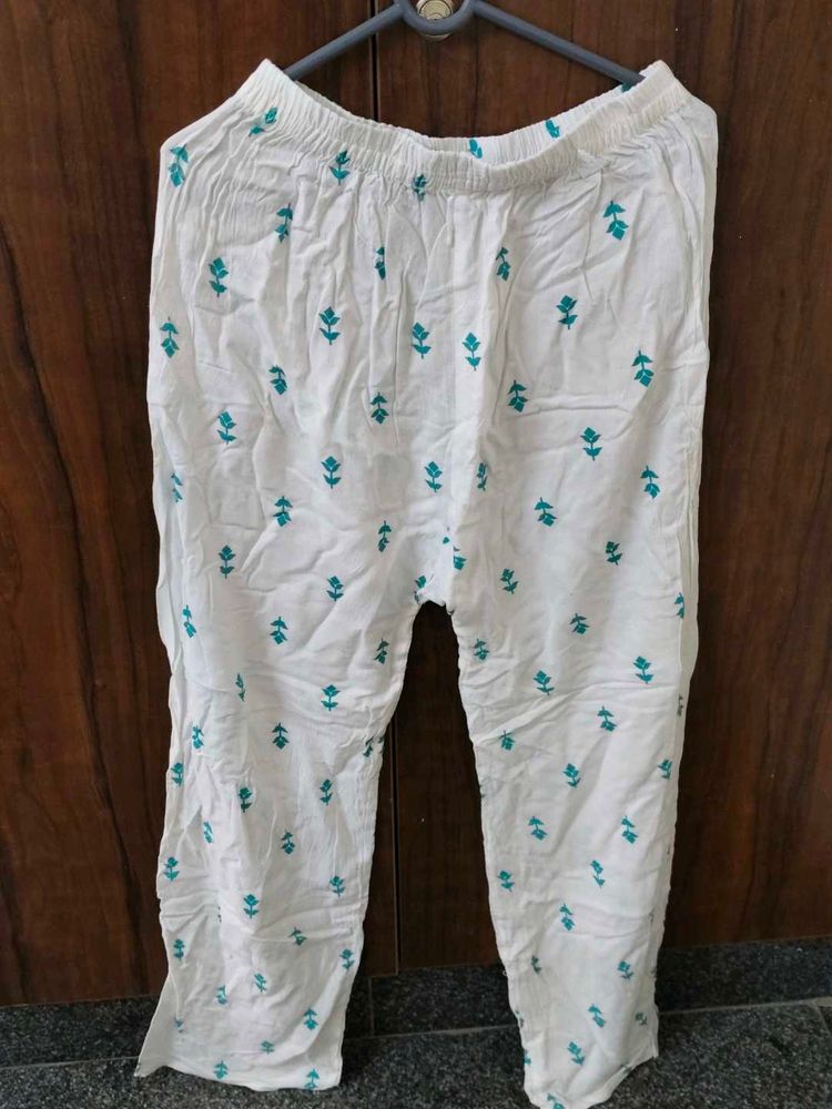 White Floral Print Pants