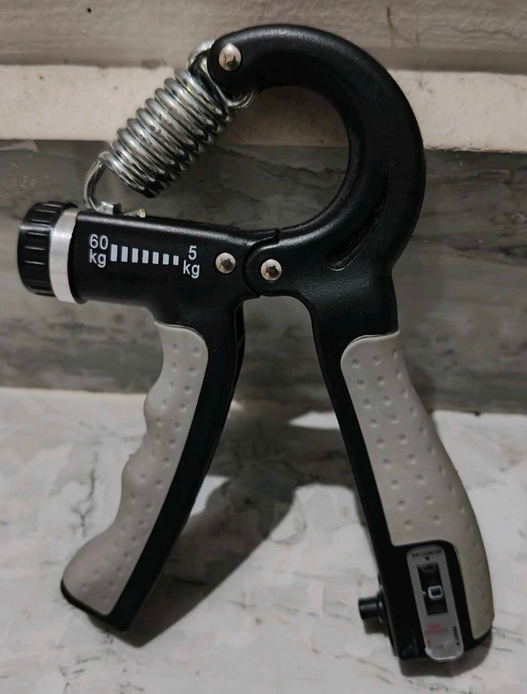 Handgrip Strengthener