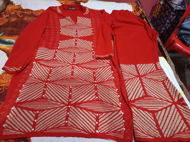 Red winter woollen Kurta Plazo Set