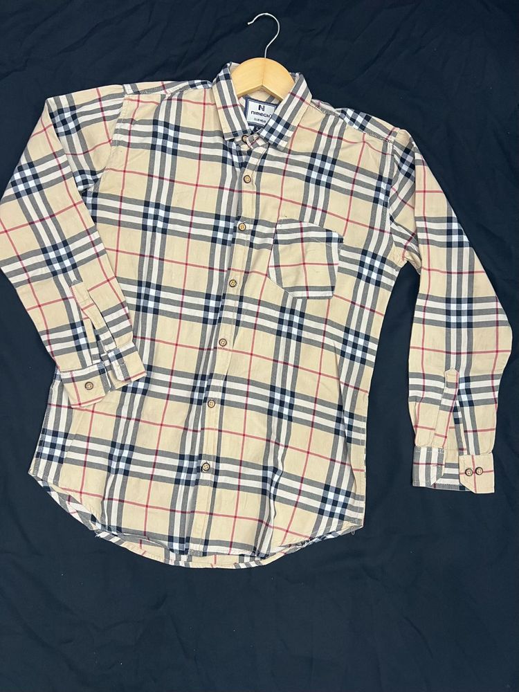 Men’s Shirt L SIZE
