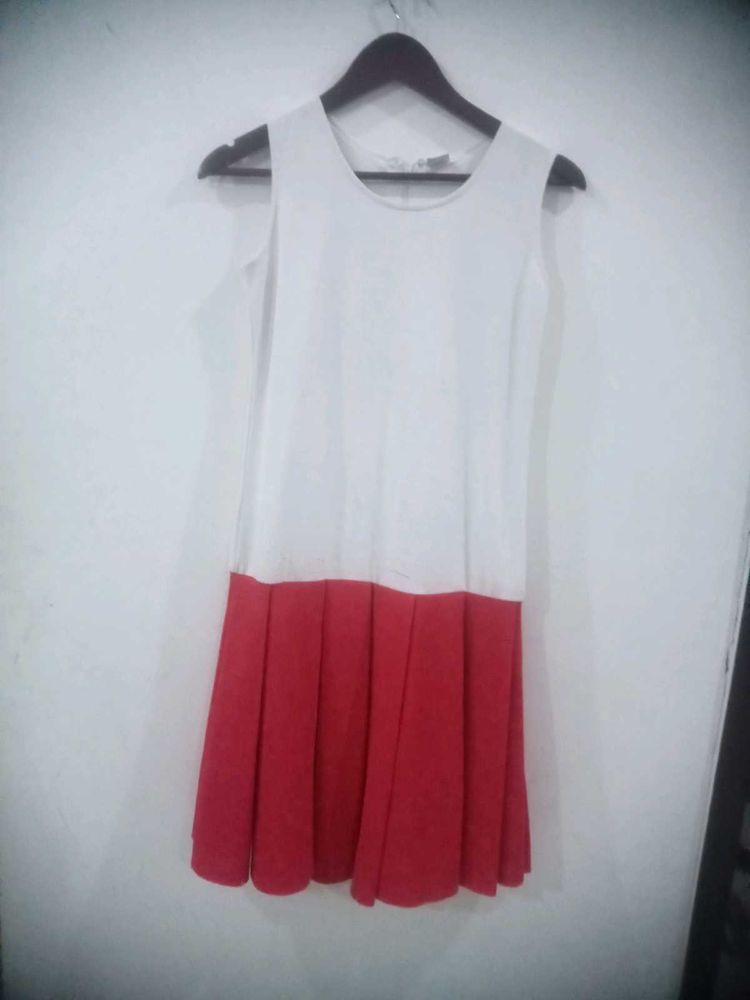 Cute Two-Tone Dress