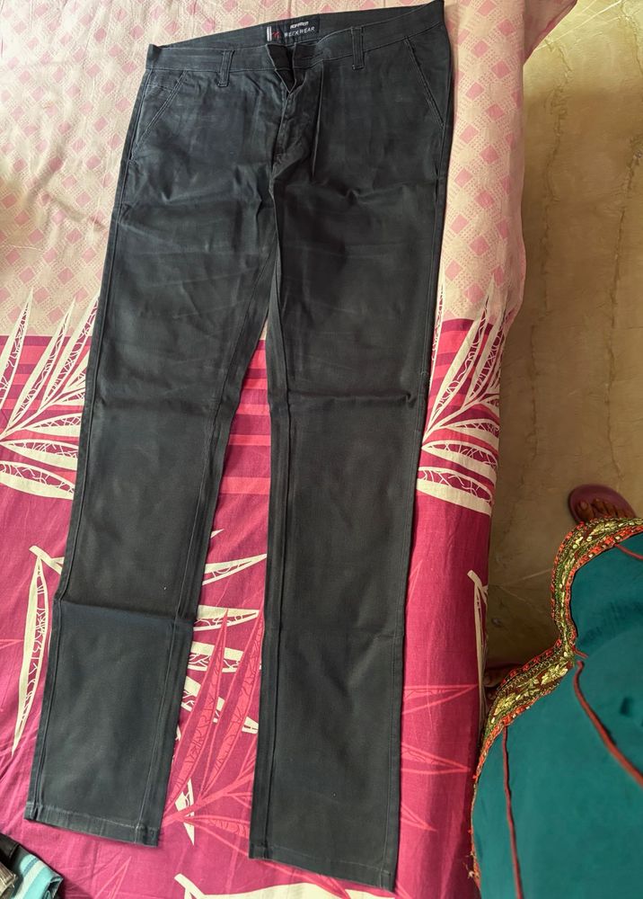 Men&#39;s Gray Pants