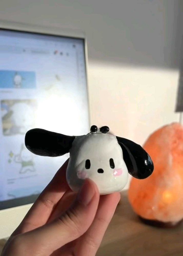 Pochacco Desk Buddy 🤍 🖤