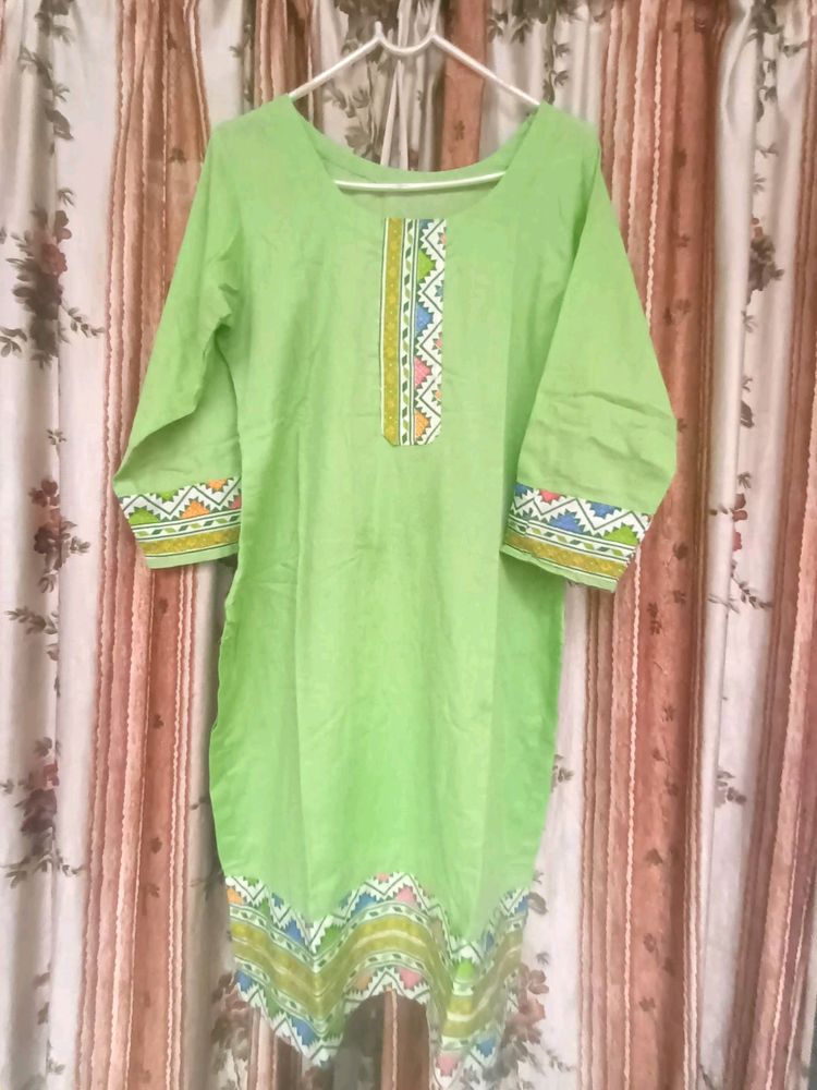 Fluorescent green kurti