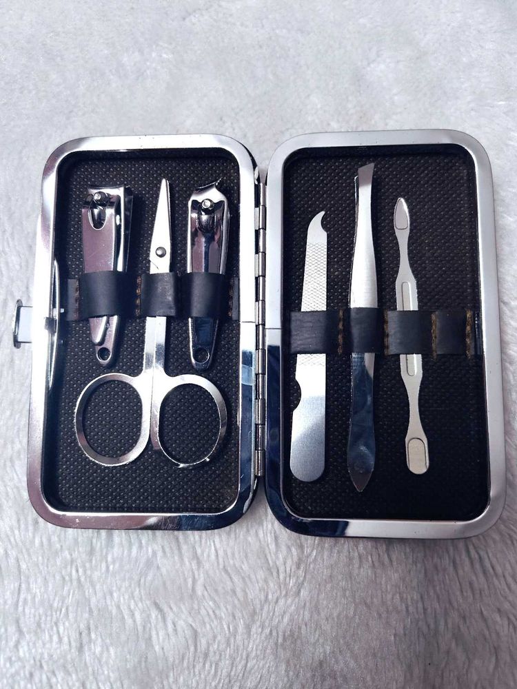 Manicure Kit