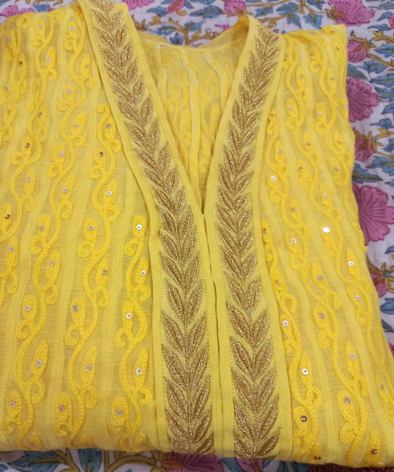 Beautiful Chicken Frock Style Kurti (2 Kurtis avai