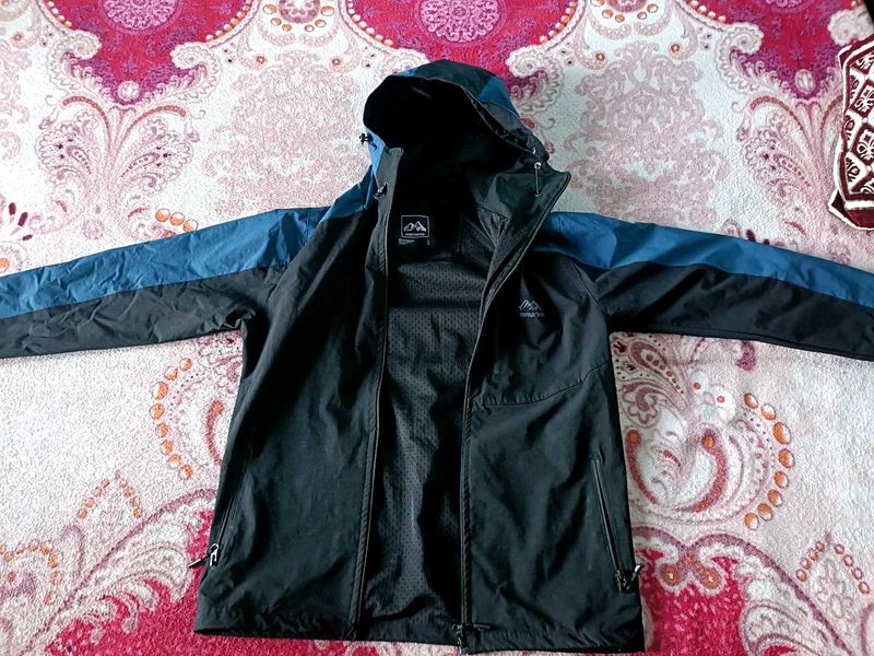 Blue &amp; Black Outdoor Jacket