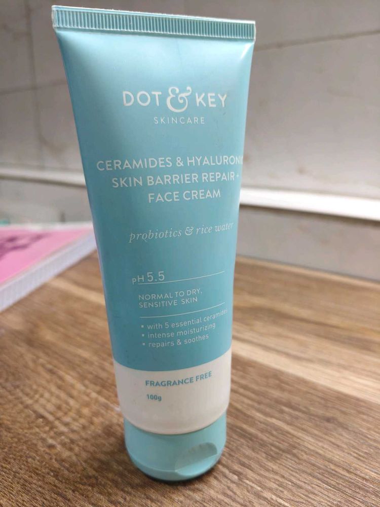Dot &amp; Key Ceramides &amp; Hyaluronic Cream
