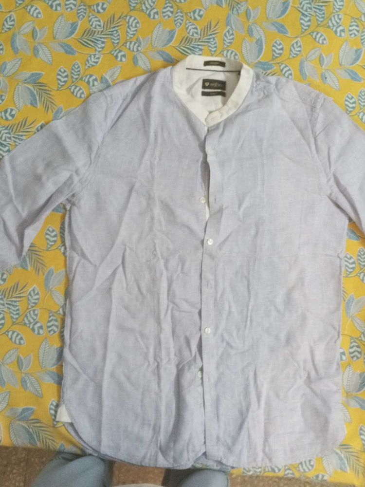 Men&#39;s Casual Shirt
