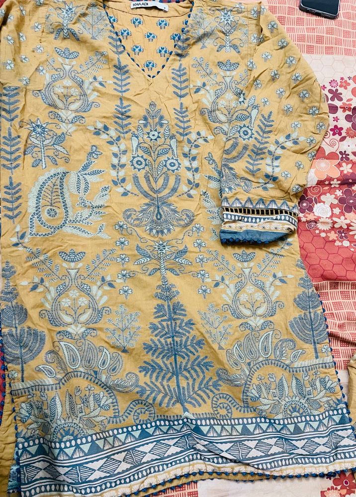 Elegant Embroidered Kurta