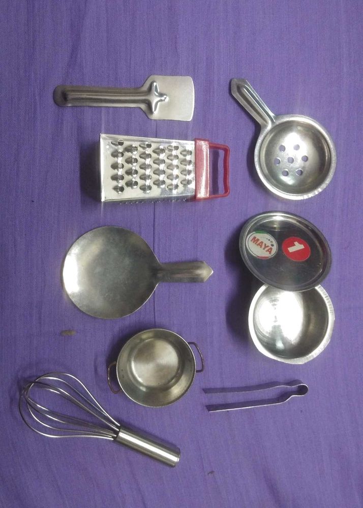 Miniature Steel Kitchen Set