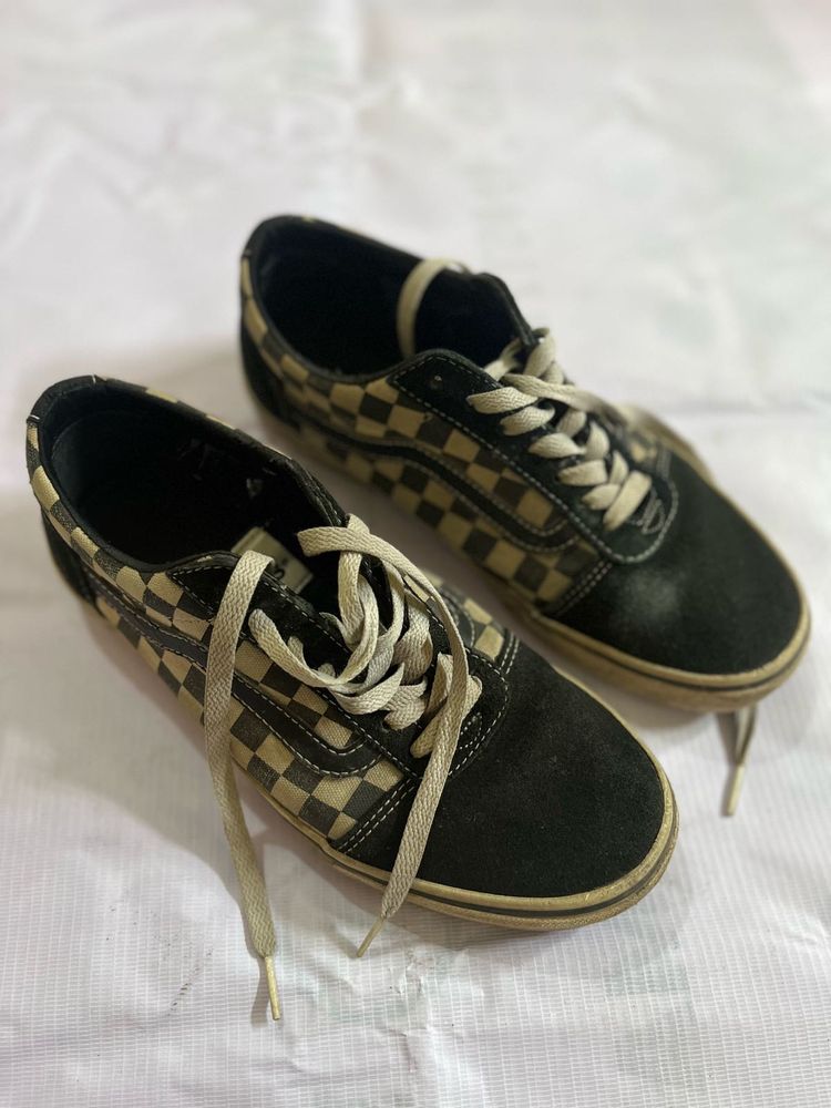 Vans Old Skool Low - UK 6