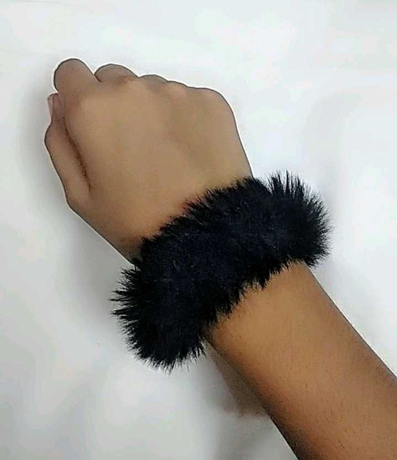 Fluffy Black hair band