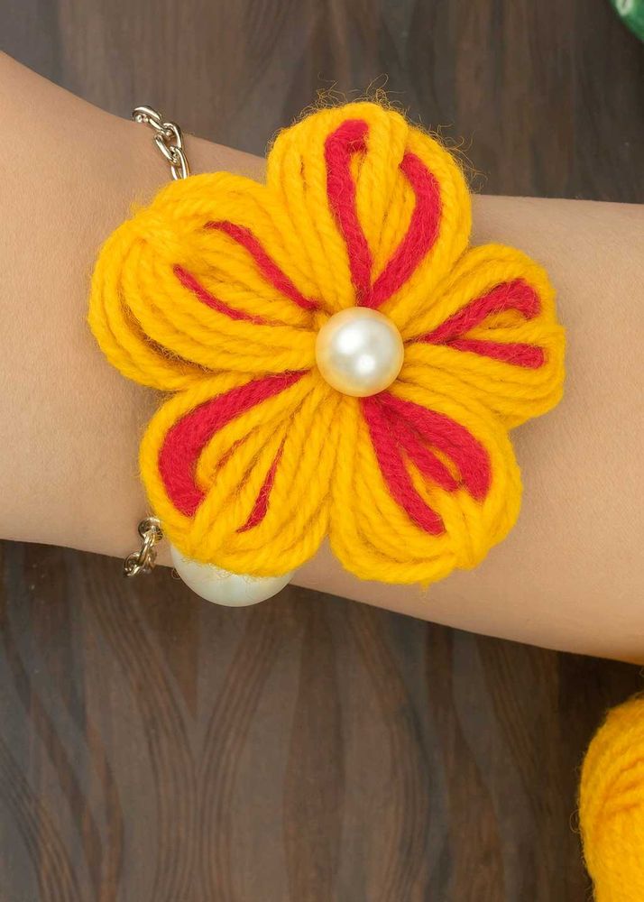 Handmade Flower Bracelet and clip