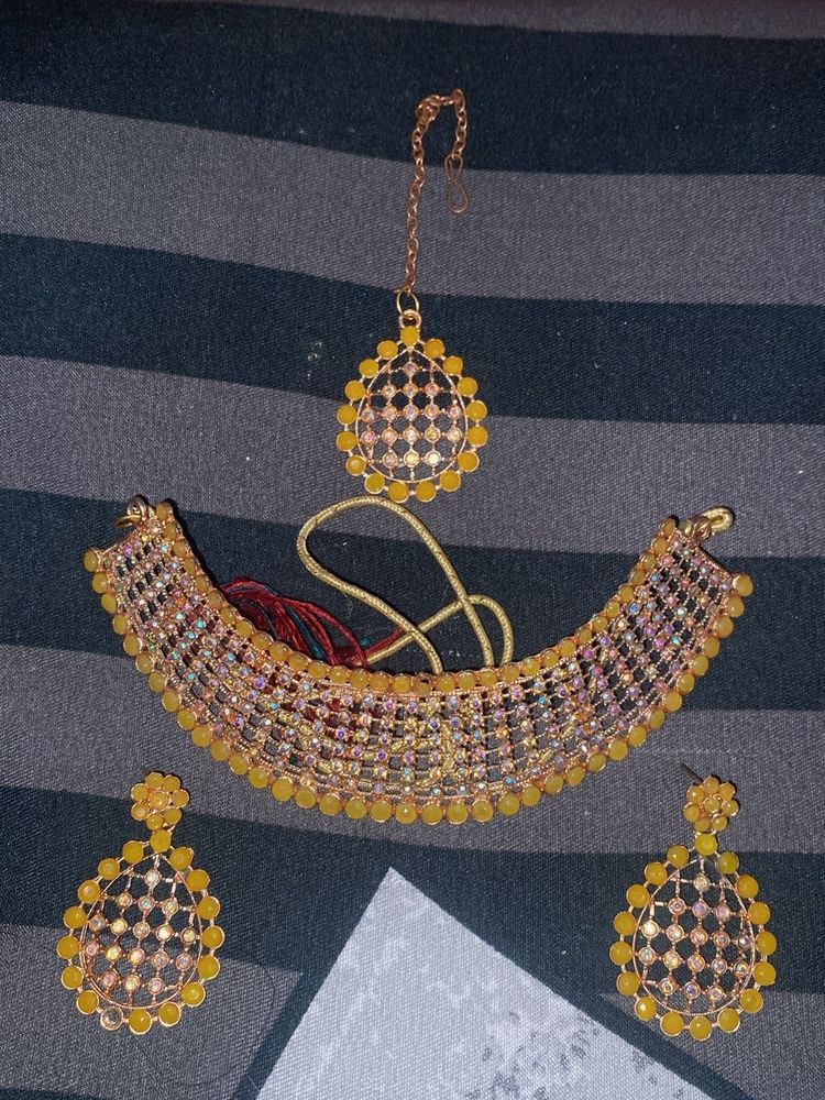 Very Beautiful Jewellery Set And Good Quality