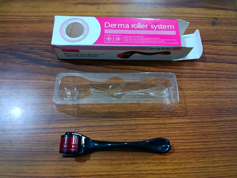 Derma Roller With Surprise Gift