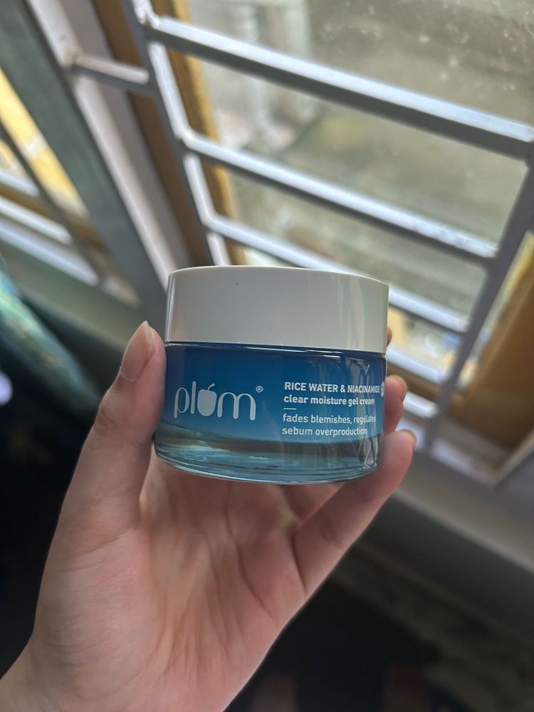 Plum Rice Water &amp; Niacinamide Gel Cream