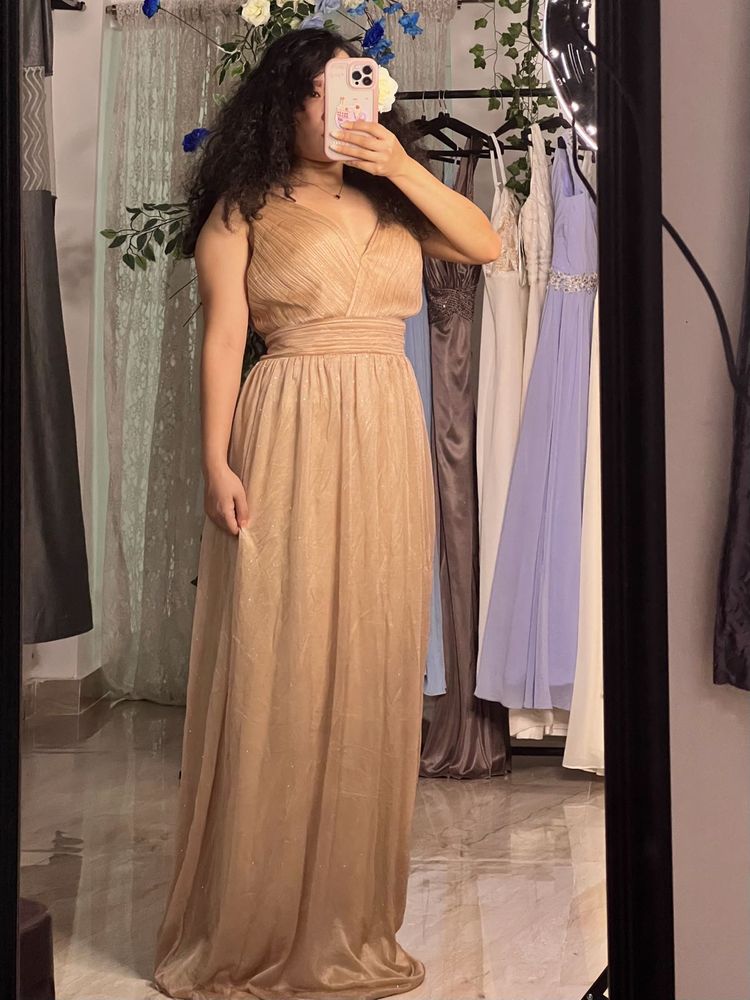 Elegant Gold Formal Gown