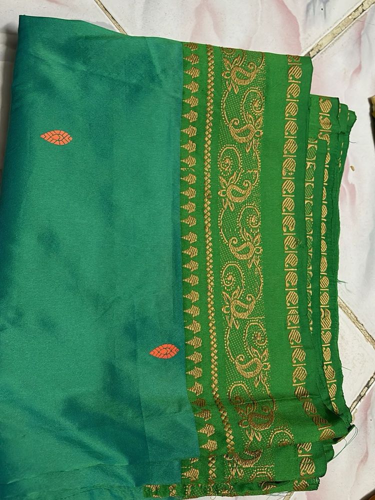 Green Ethnic saree good
