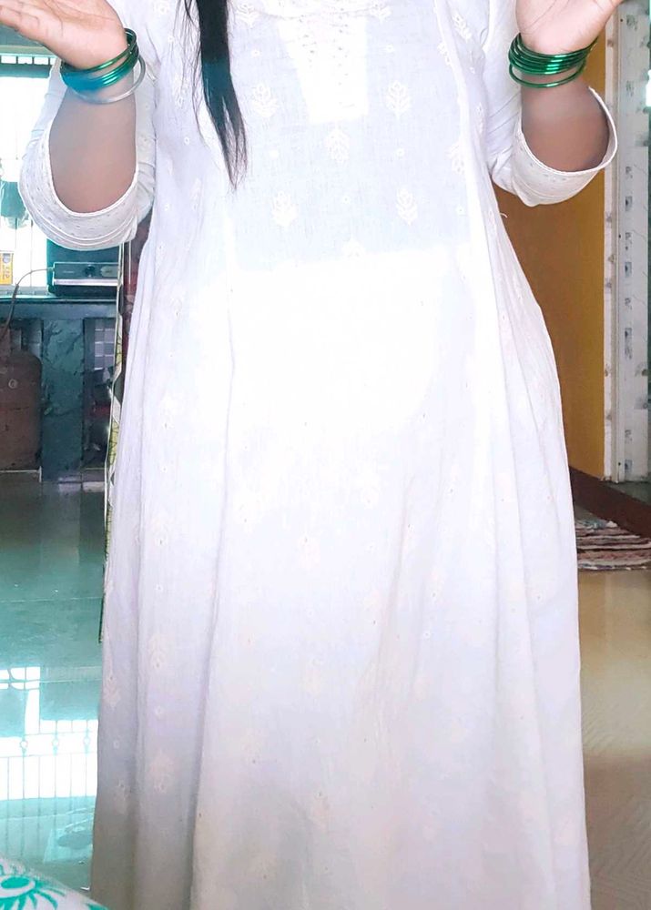 White Embroidered Kurti