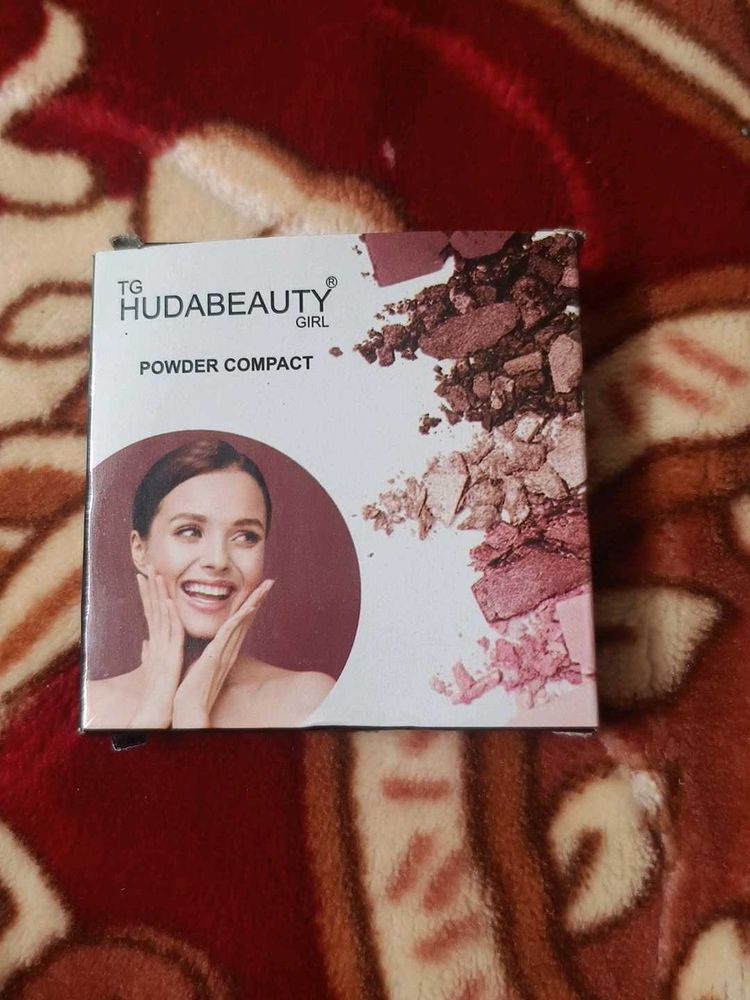 HudaBeauty Girl Powder Compact