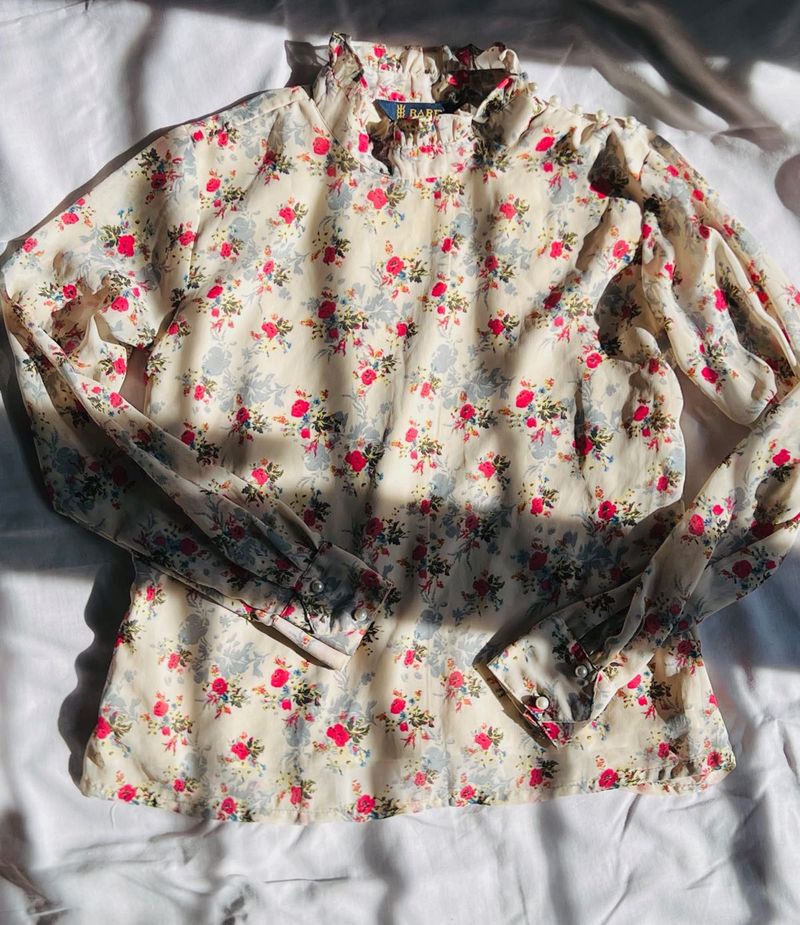 Floral Off white Top