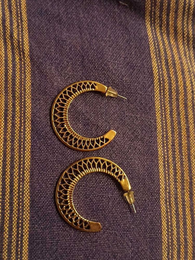 W Brand Gold Hoop Earrings