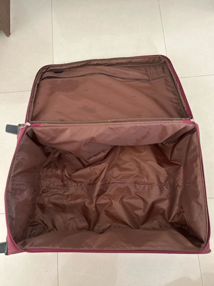 Maroon Travel Bag/ Suitcase(30kgs)