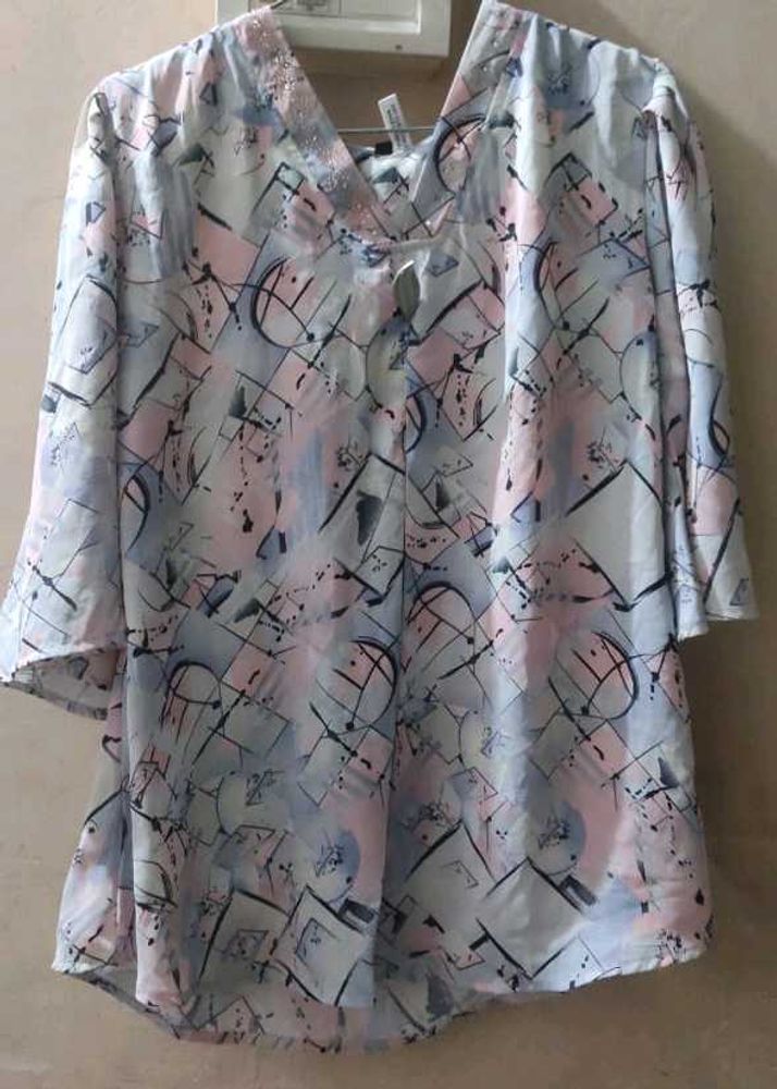 Abstract Print Top