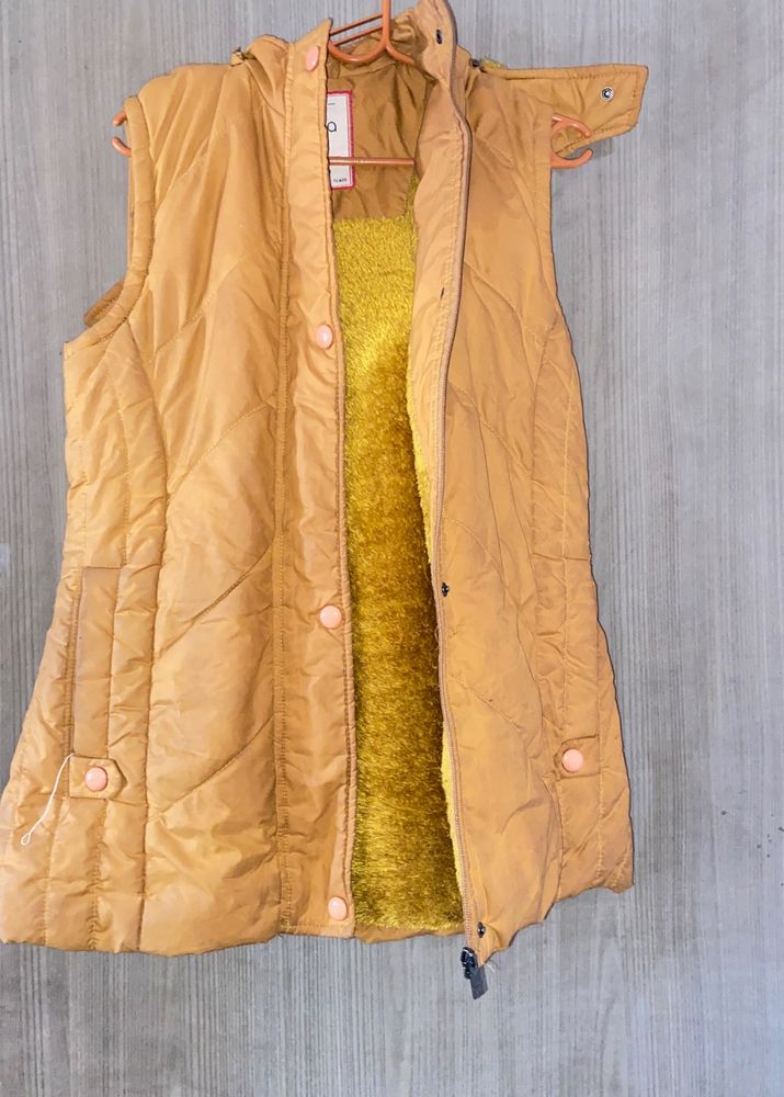 Half Sleeve Bomper Winter Jacket 🧥