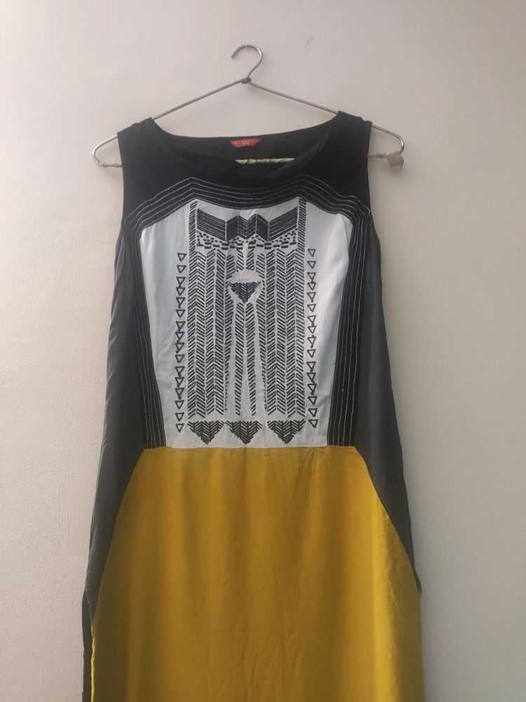 WOMEN'S SLEEVELESS COTTON BLEND REGULAR KURTA