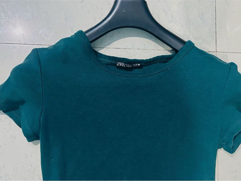 Zara Basic Crop Top💫