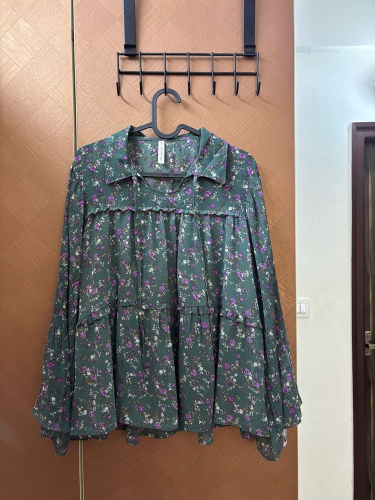 Floral Print Green Top