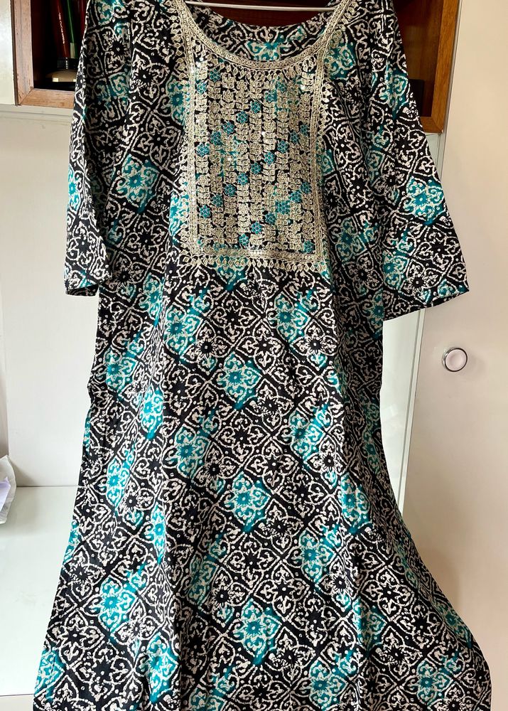 🔴SALE 🔴Bandhej Kurta With Skirt