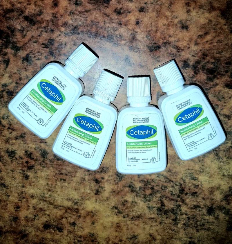 4 Cetaphil Moisturizing Lotion