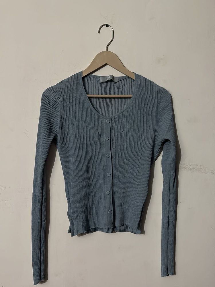 Long sleeve button front top