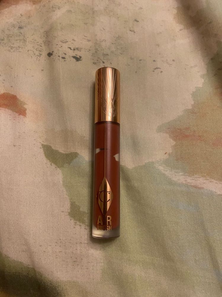 Charlotte Tilbury Lip BLurr