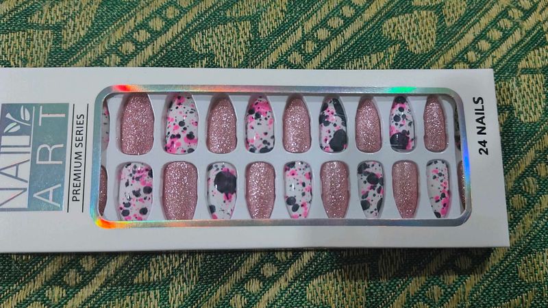 Press On Nails 💅