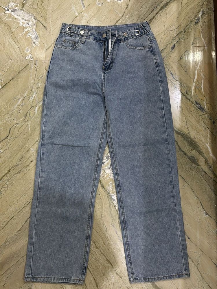Light Wash Denim Jeans